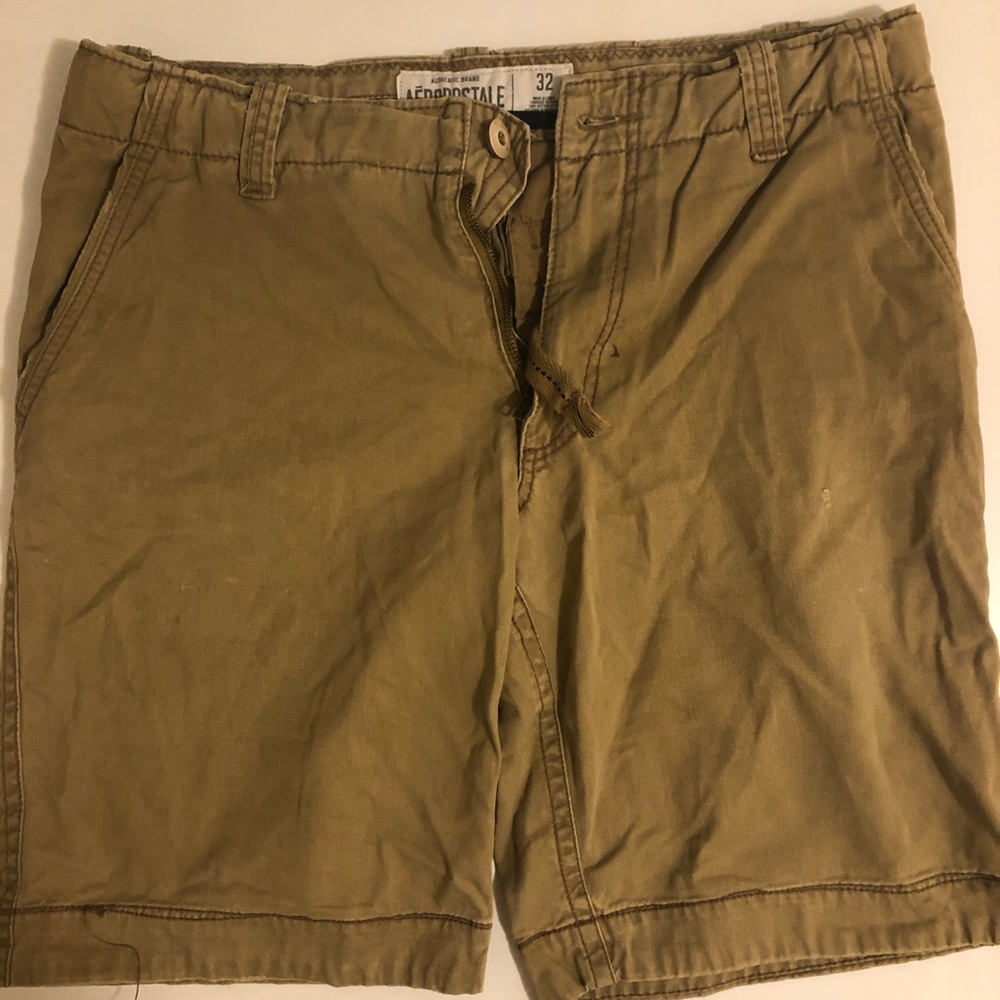 Aeropostale khaki shorts